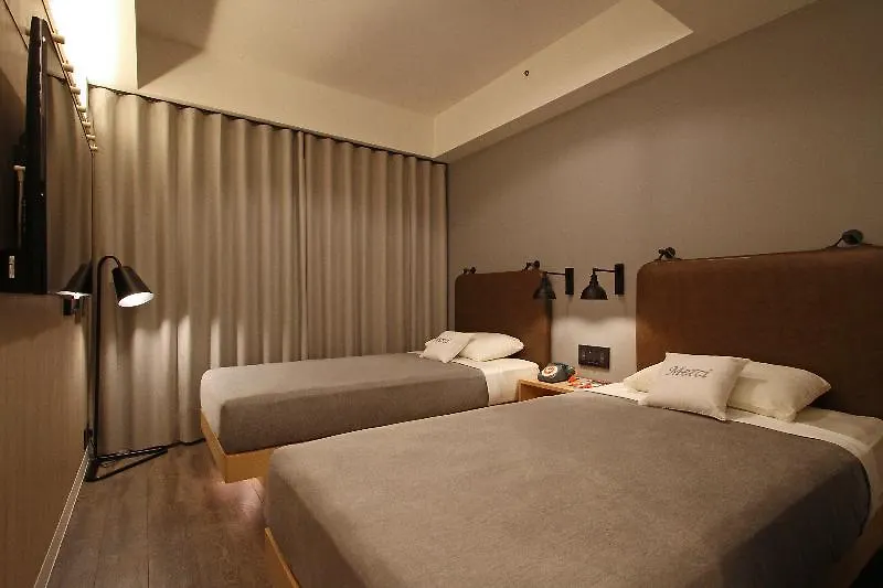 Hotel Moxy Tokyo Kinshicho